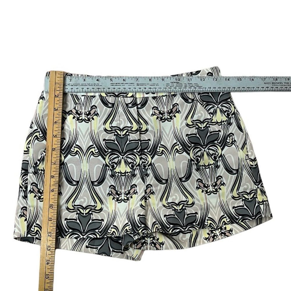 M MISSONI Shorts Black Grey Cream Pattern Flat Front Womens Size 38 US Size 2 - Picture 6 of 10